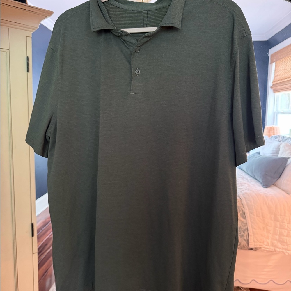 Lululemon men’s polo spruce green 
XL